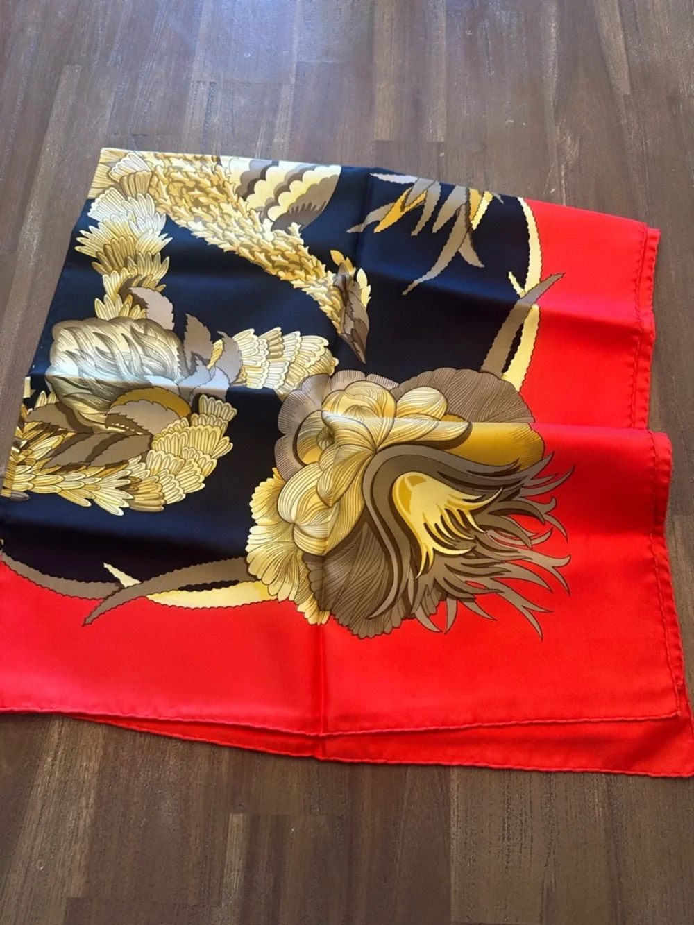 Hermes Paris Silk Scarf "Tahiti" Carre 90 designed by Caty Latham - Picture 5 of 7
